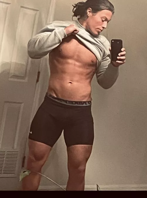 Ignore my face 😅 [m] [oc]