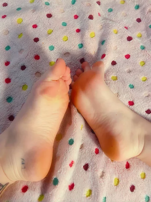 I'll make you smell my feet🥰