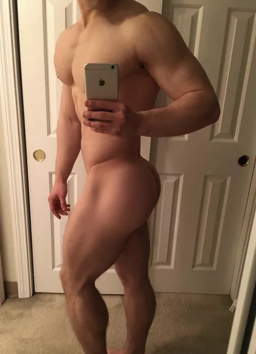 I’m 25 and I’m only 5’7” tall, do you like short guys?