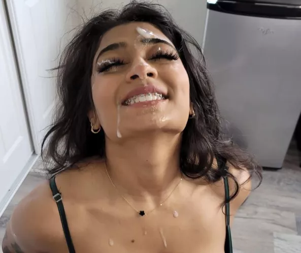 I’m a little messy 😇