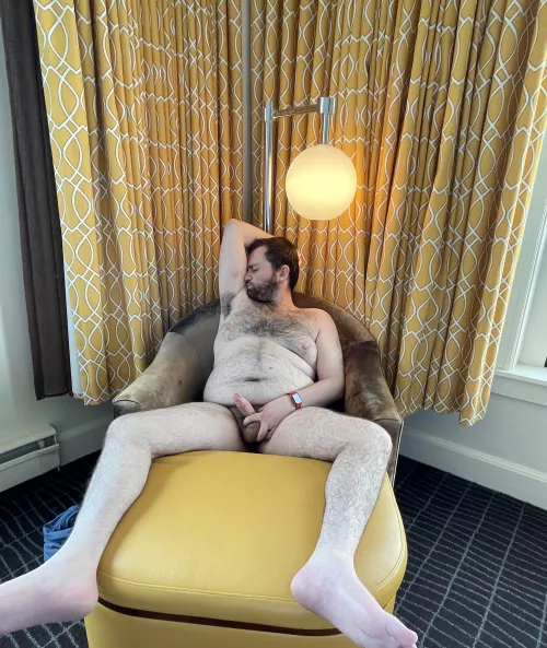 I’m enjoying my nude vacation so far