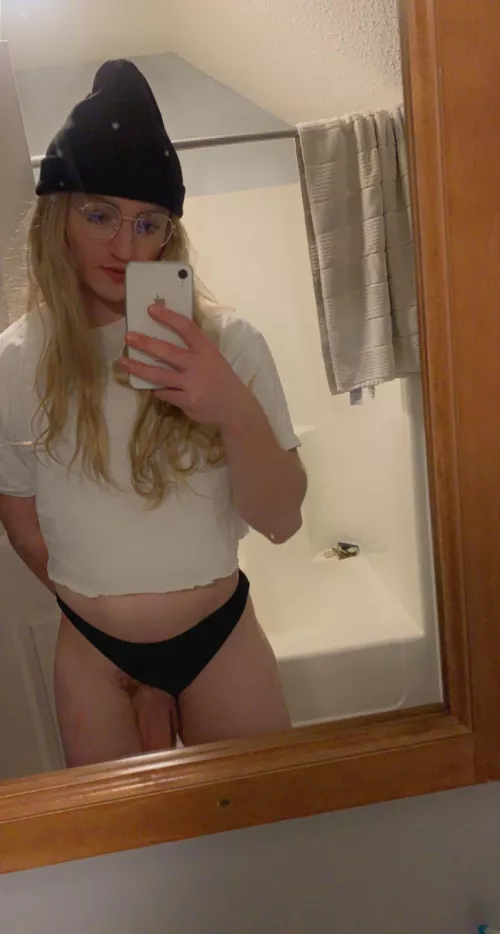 i’m gonna need some bigger undies 😳