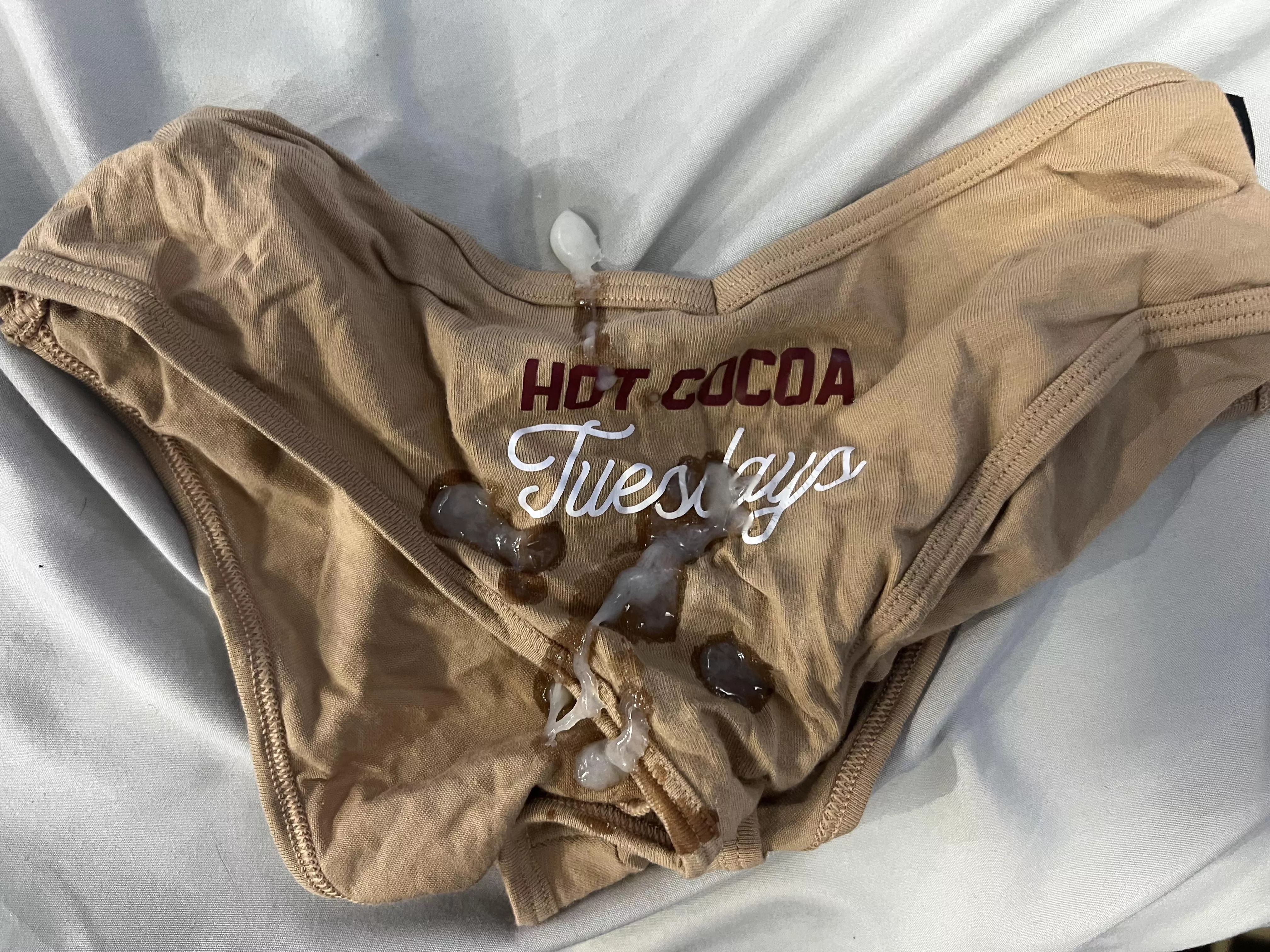 I’m happy with this load 😈💦. Super soft VS panties felt great and look even better covered don’t you think