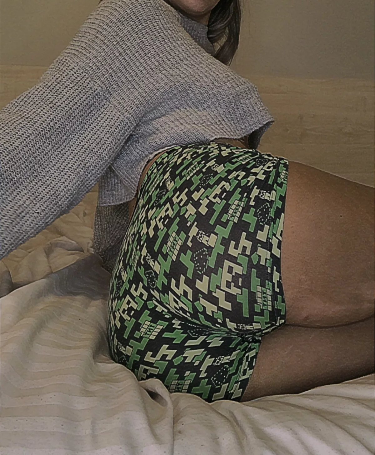 Im horny today 🥵 can you help me? 👉