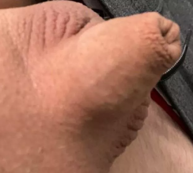 I’m I the only one with horriable shrinkage when cold?