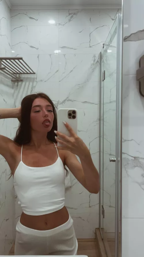 I’m ready for summer :3