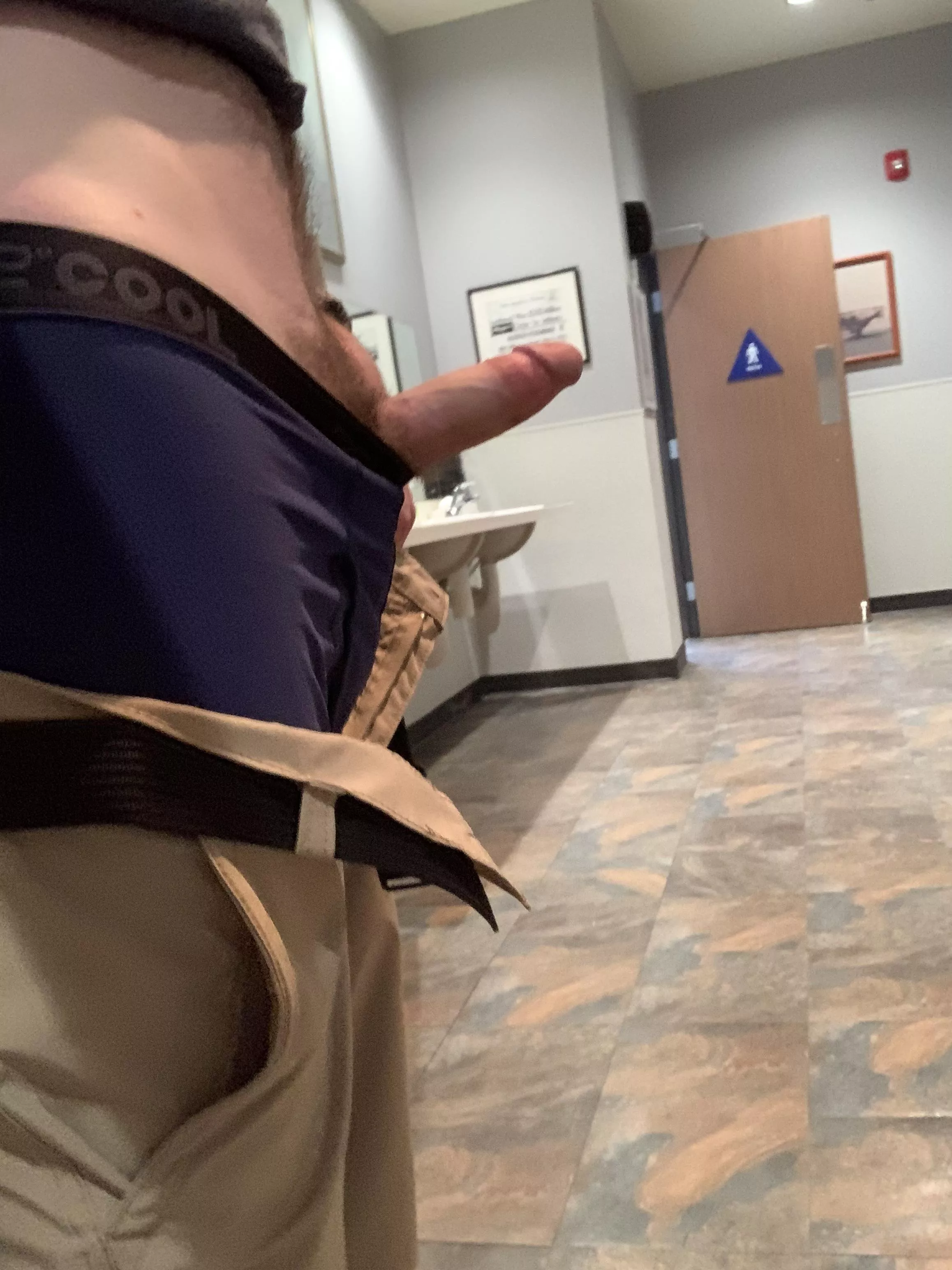 I’m so bored at work 🤧