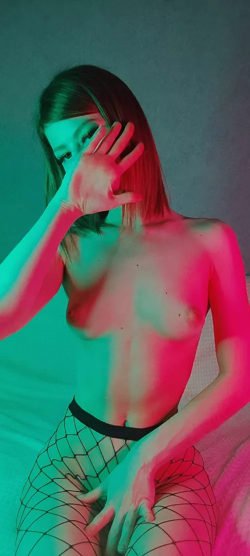 I'm so sweet do you want to lick me daddy?..