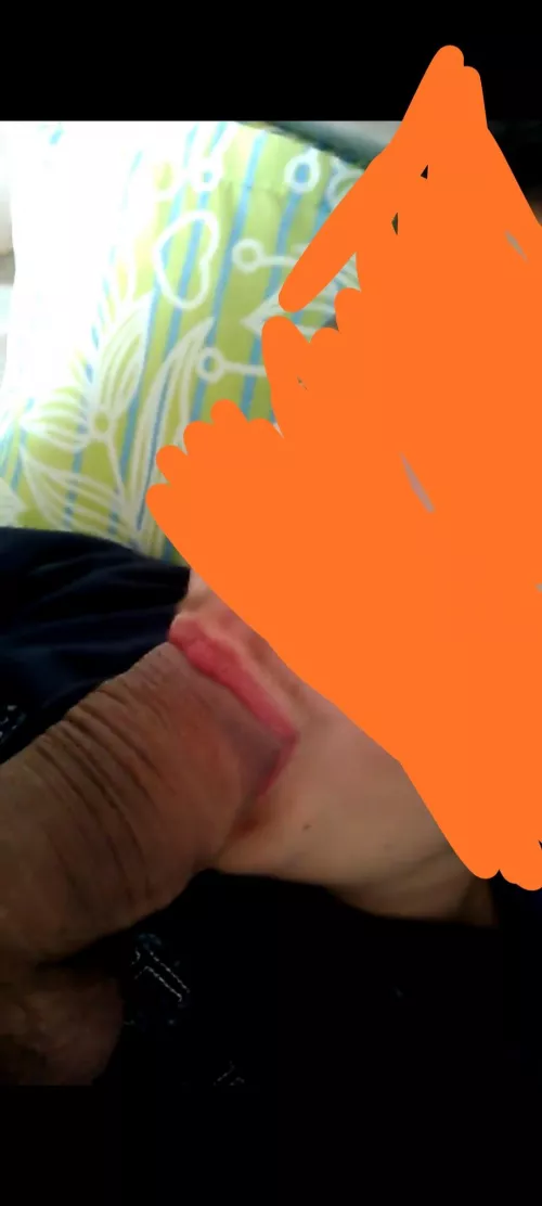 I’m sucking my brother’s cock for more and face reveal dm me🤤🍆🍆💦