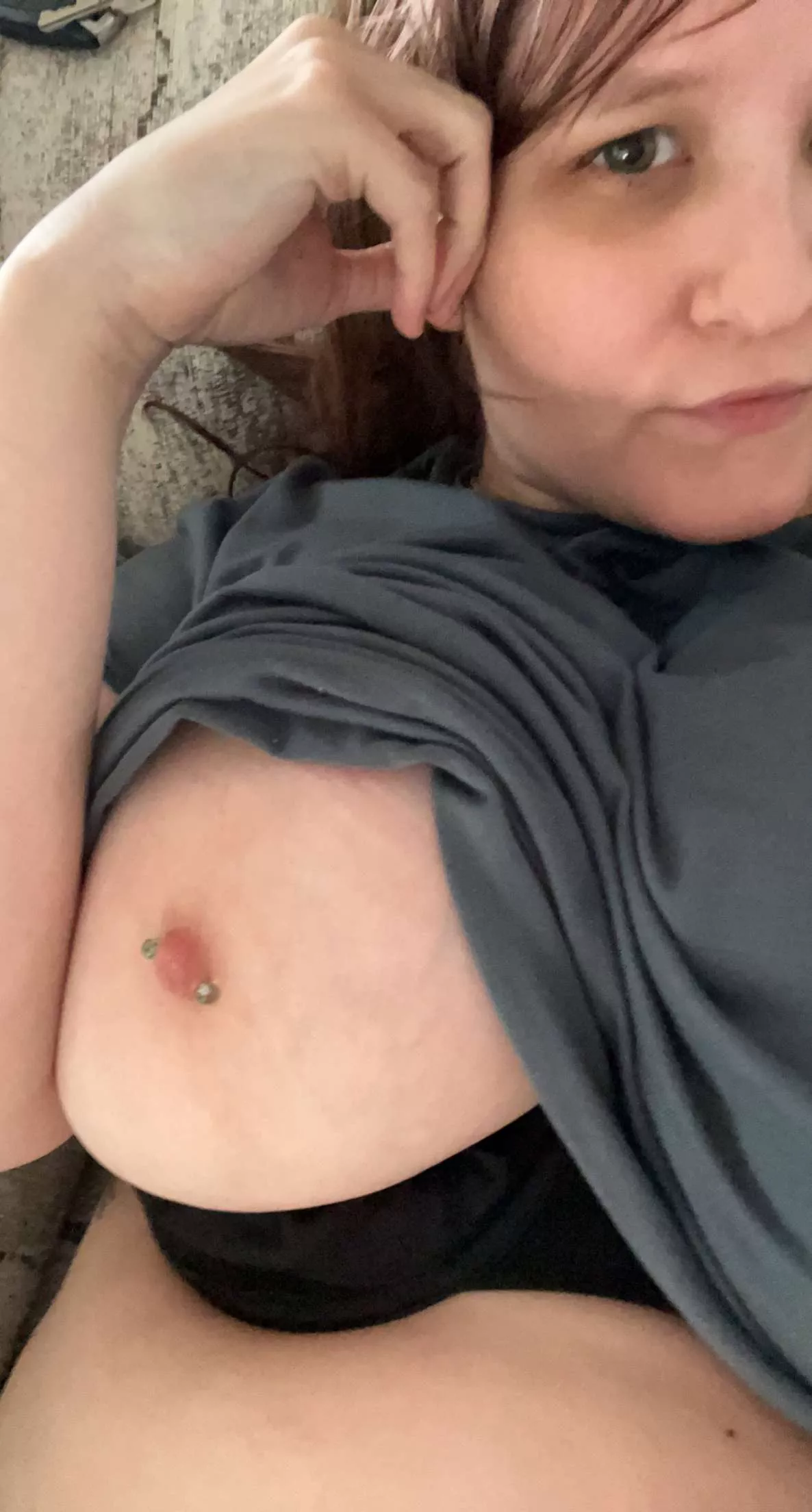 [image]Where's my mother's day gift? 😕