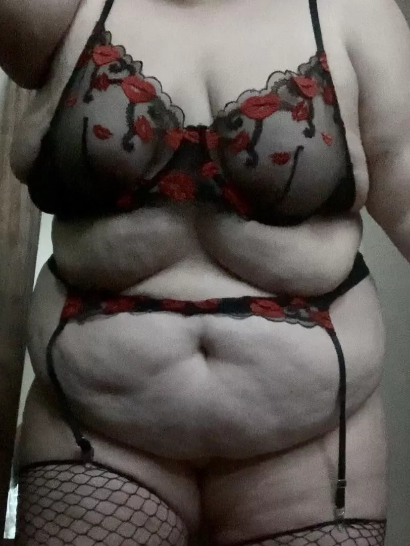 imagine coming home to this 🥰