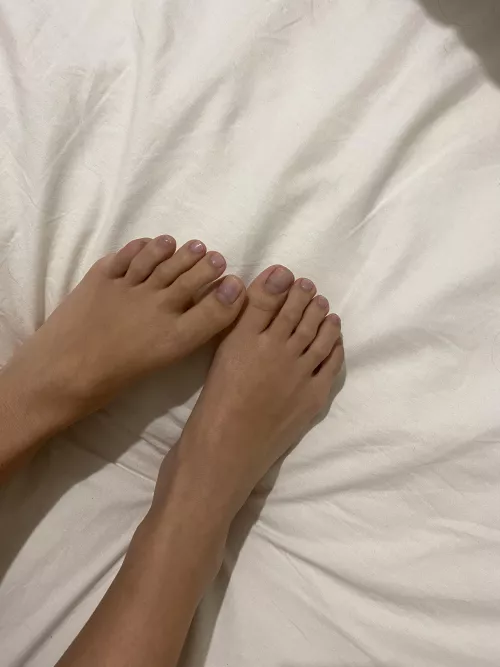 Immagine them walking on your face!