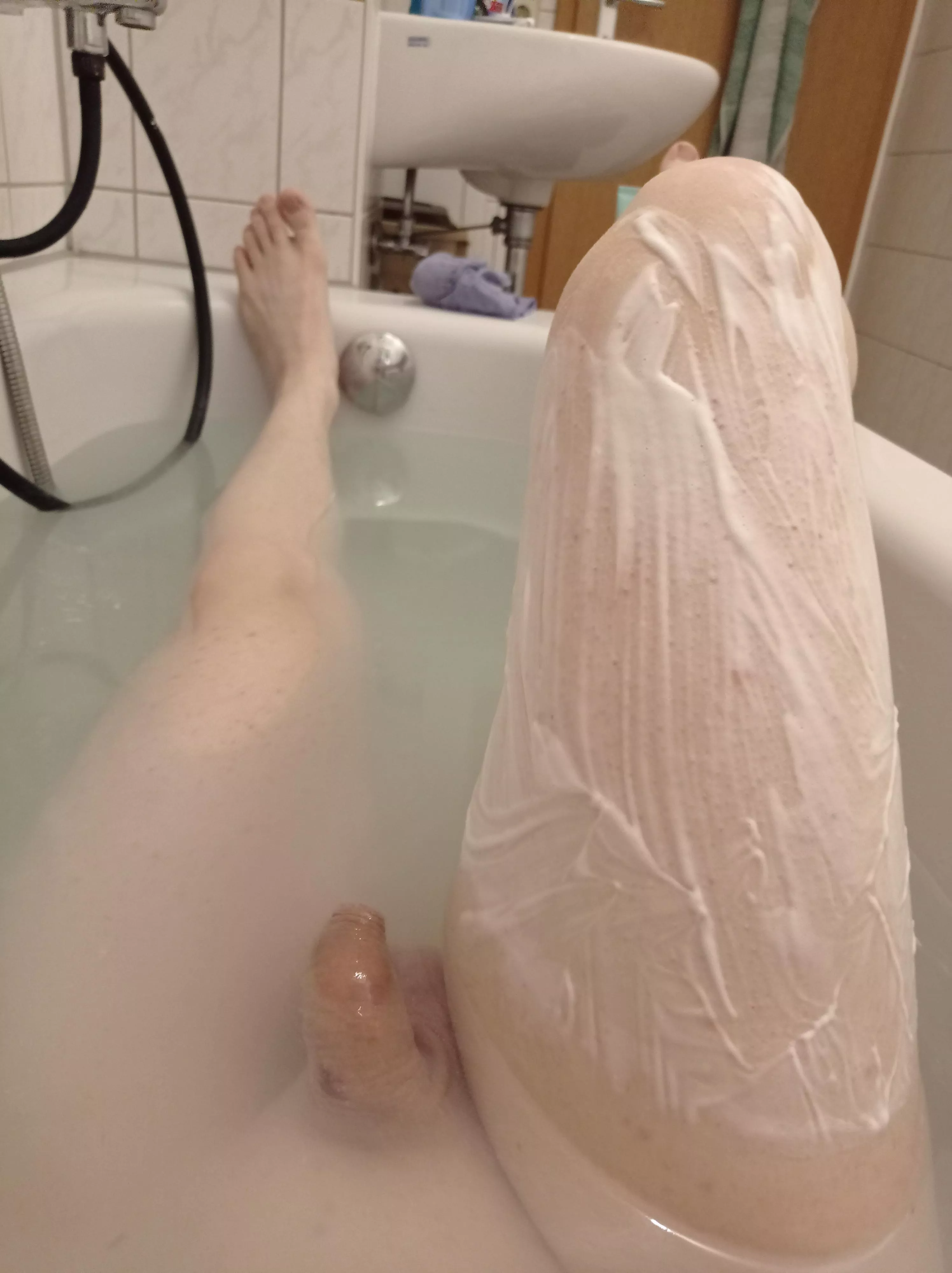 In the middle of shaving anyone who wants to help me? 🥺