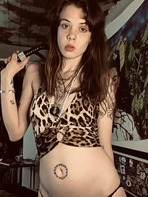 In the mood to rough up some sluts 😏✨😈 [domme]