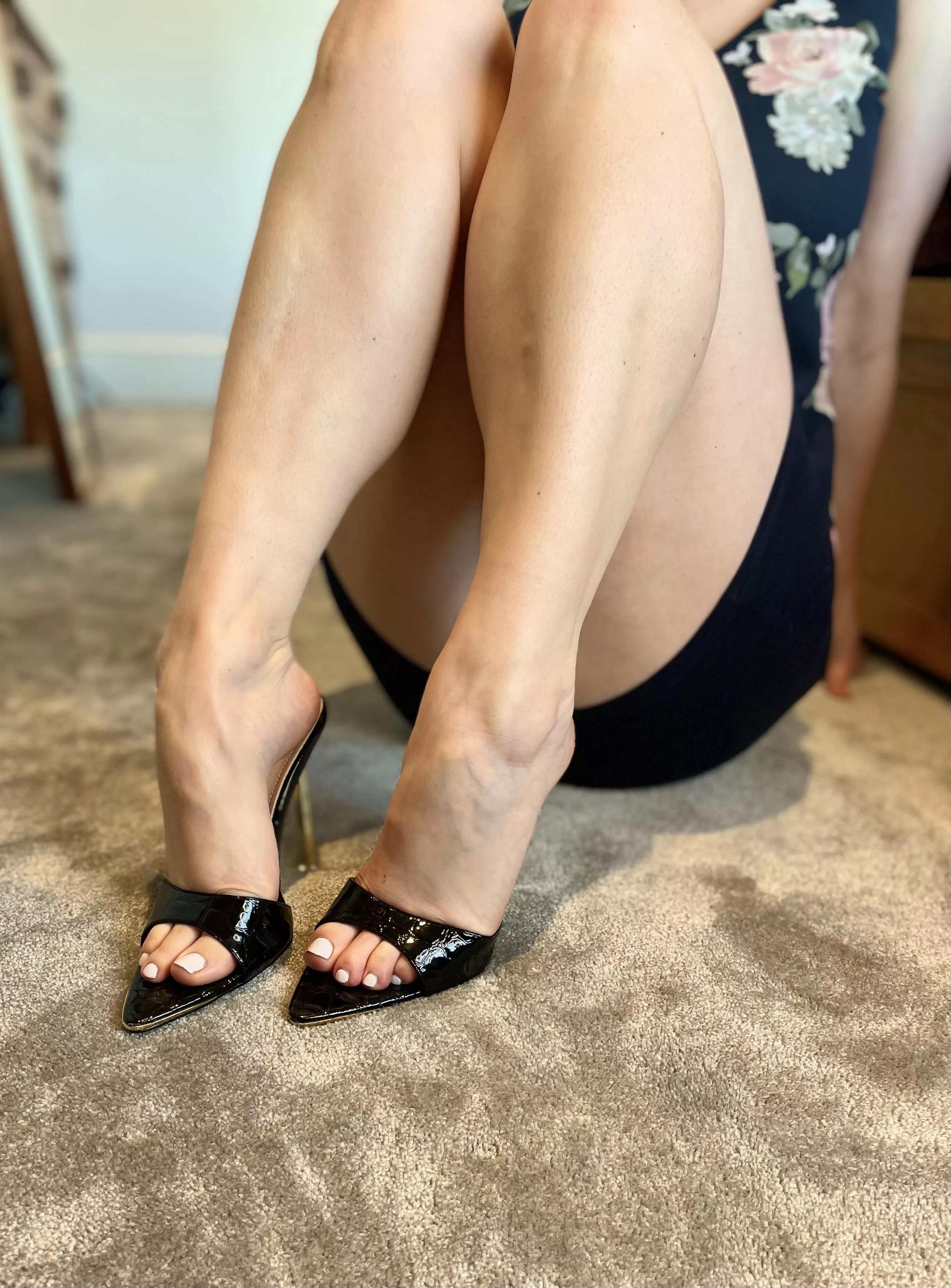 In your opinion, what’s the sexist type of heel ?