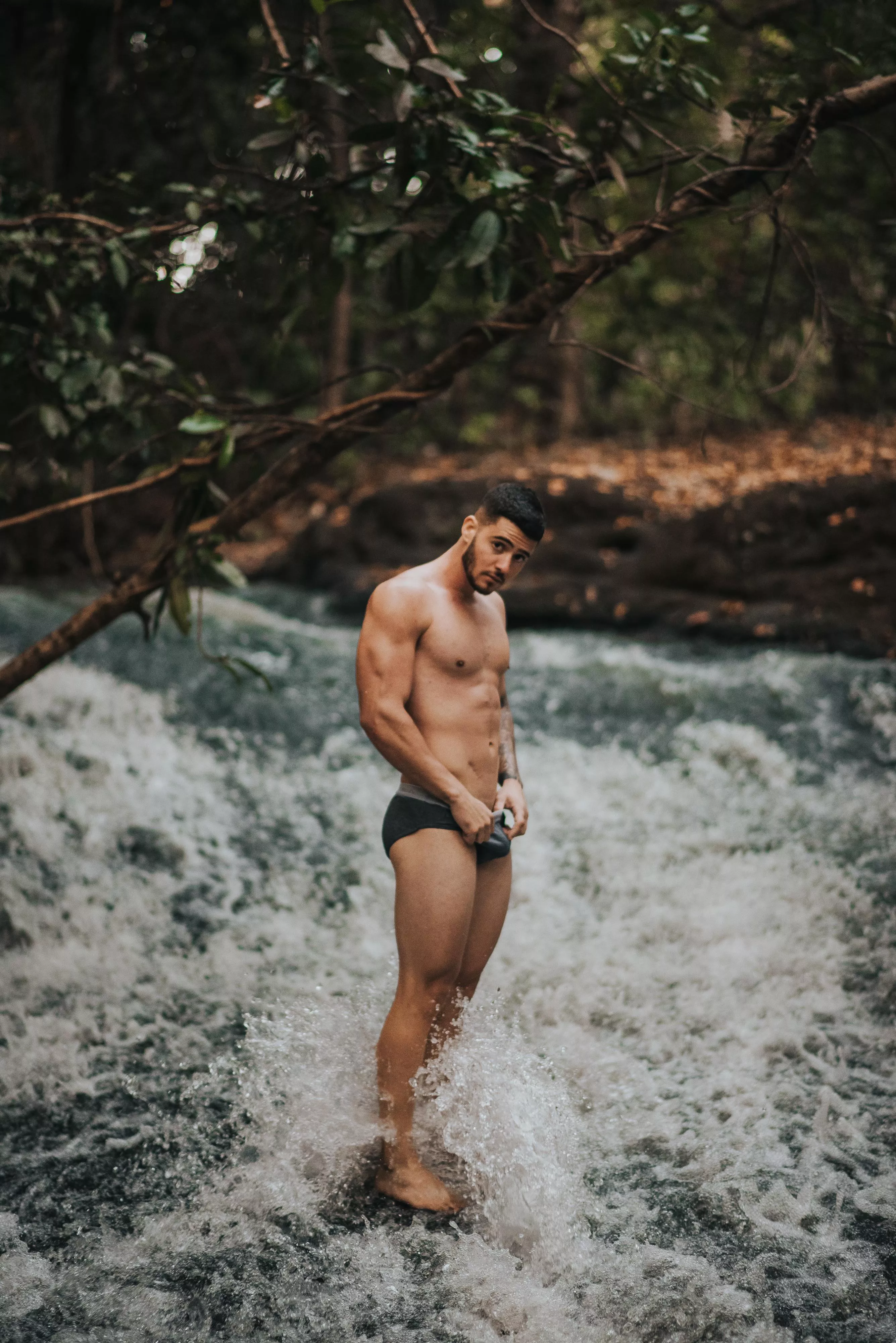 Instagram follow @nooh_junioor