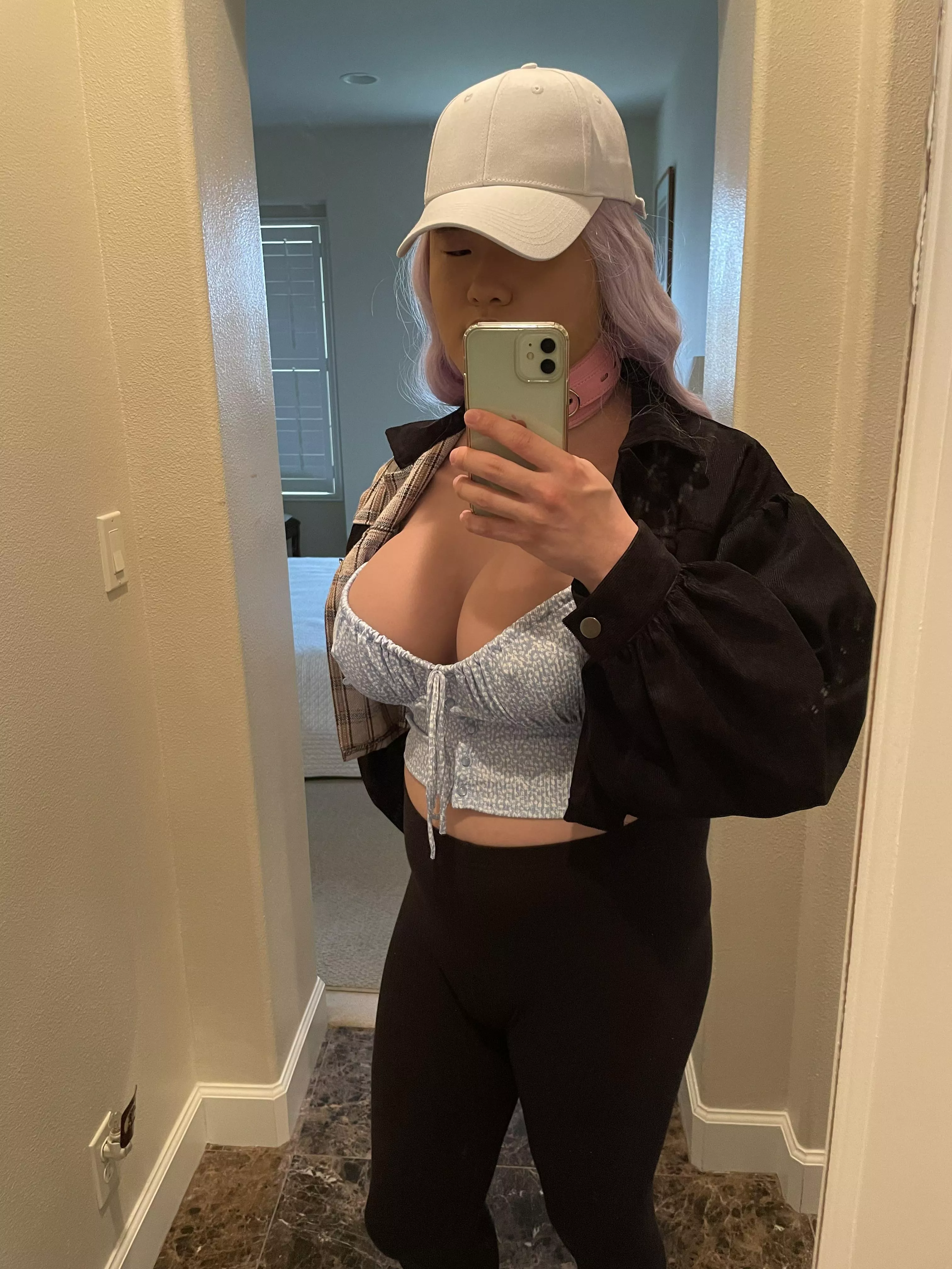 Is it weird to wear collars to class?