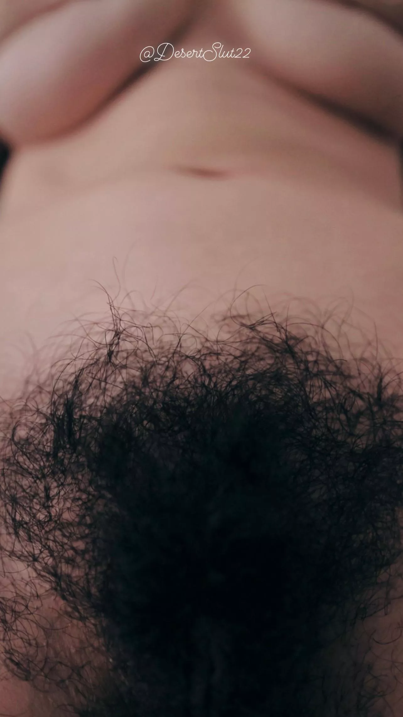 Is there such thing as “too much” bush if you’re still a Teenager?? 🤷🏻‍♀️🤔🥵💦