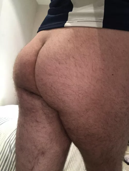 Is this butt acceptable for you? 🍑 DM’s open