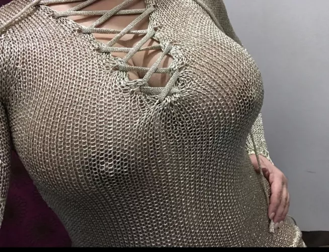 Is this top good for a first date? 😉