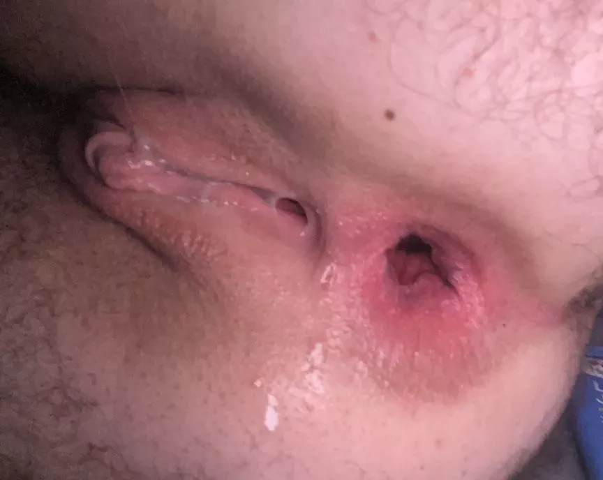 it turns me on to know people are jerking off to me (f) (oc)