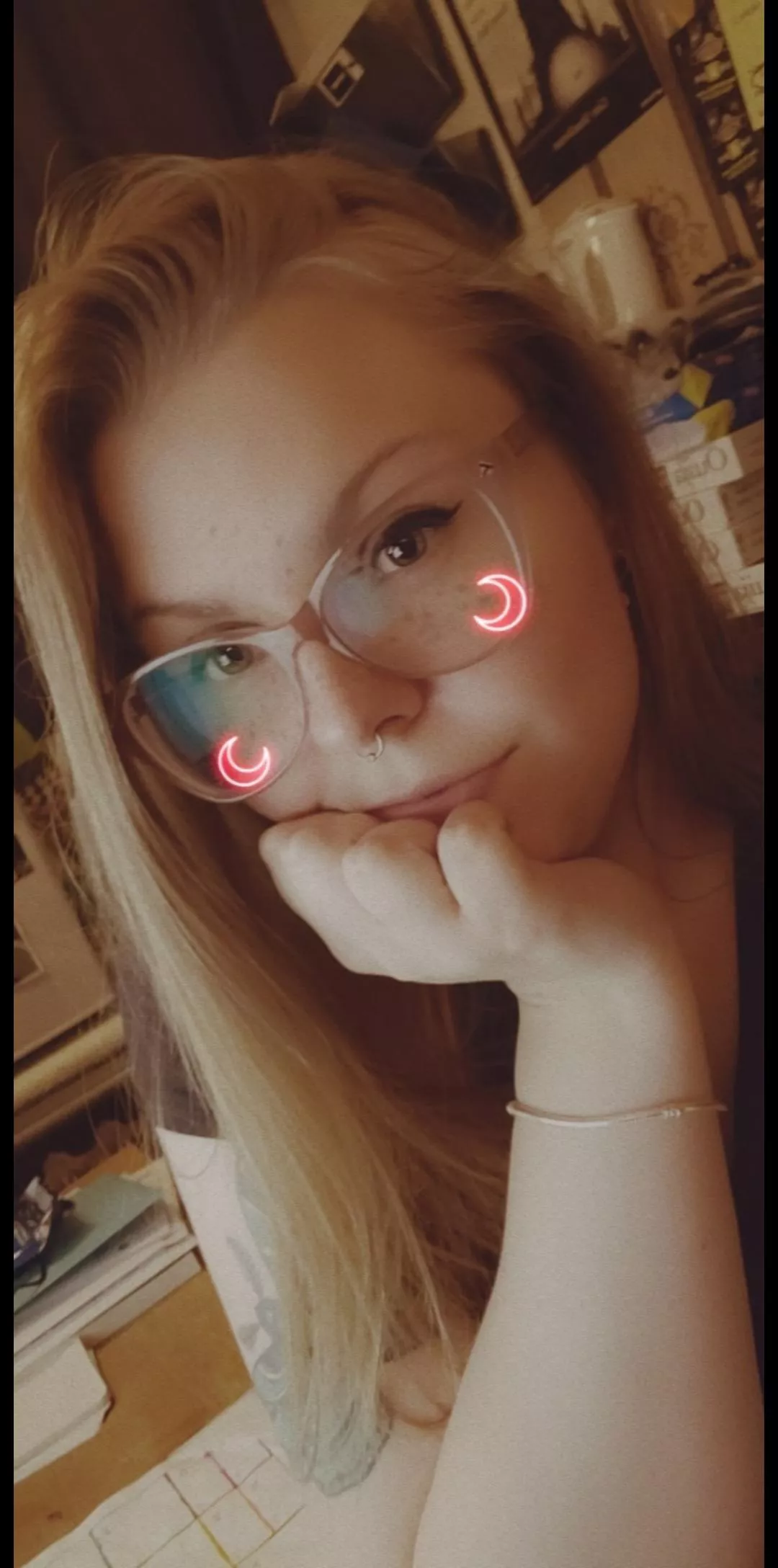 It's been a rough month, but im starting to see the light at the end of the tunnel 🥰