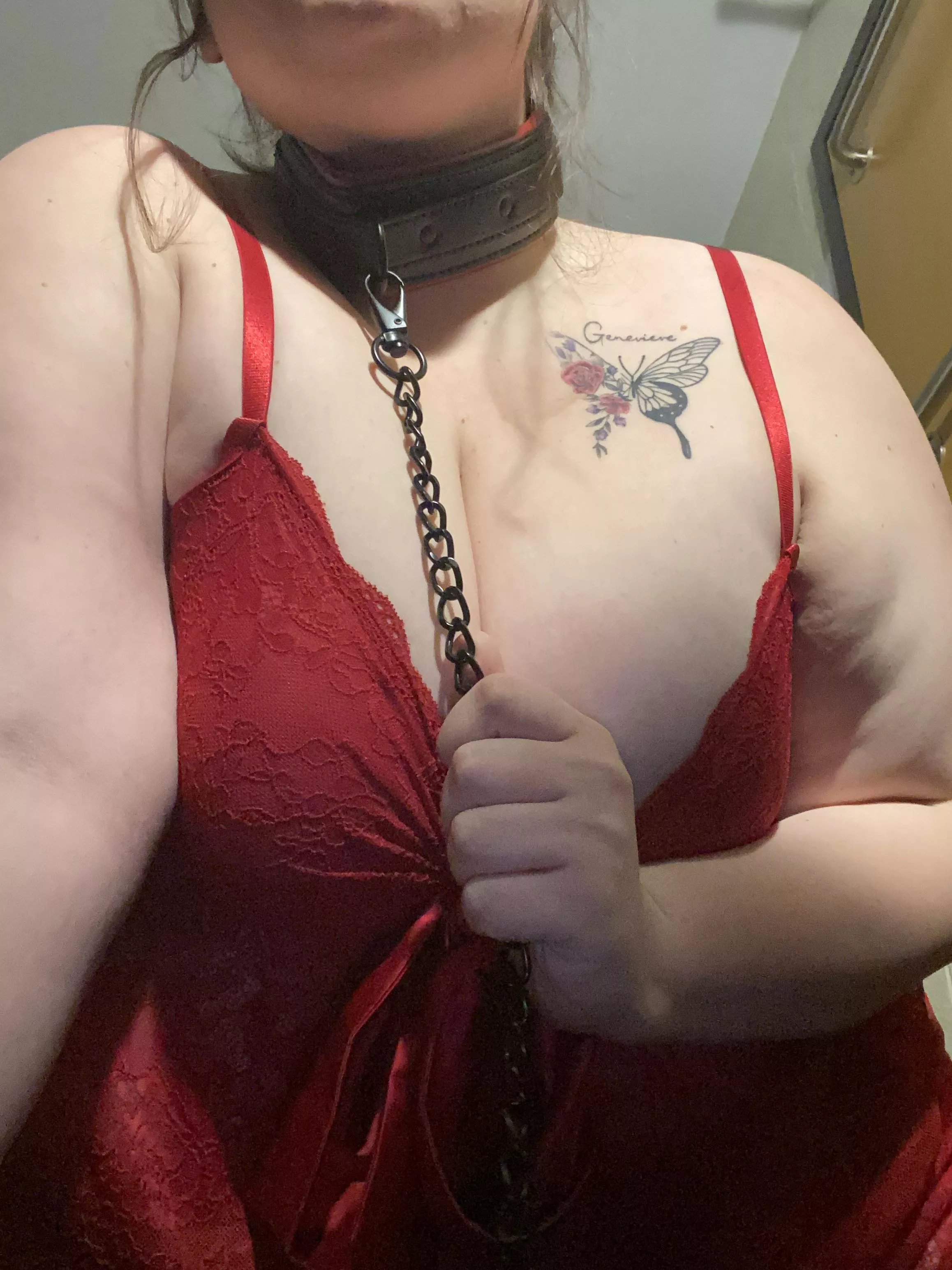 It’s my birthday week! Take me for a walk, hm? ;) Venmo:prettyinred (not advertising! Just having fun ;)