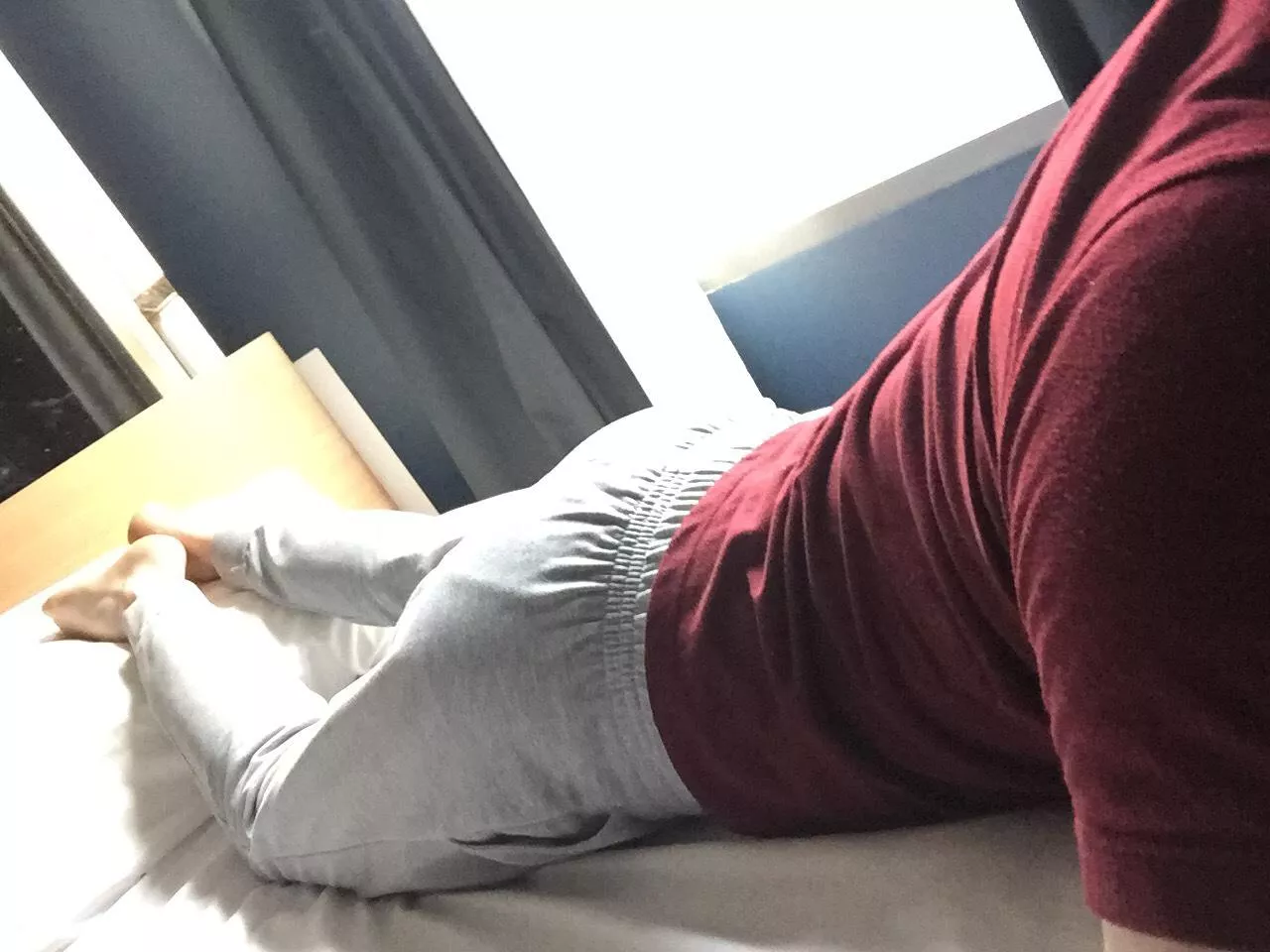 It's not that feminine but why does female clothes feel so much better and more comfortable 😄