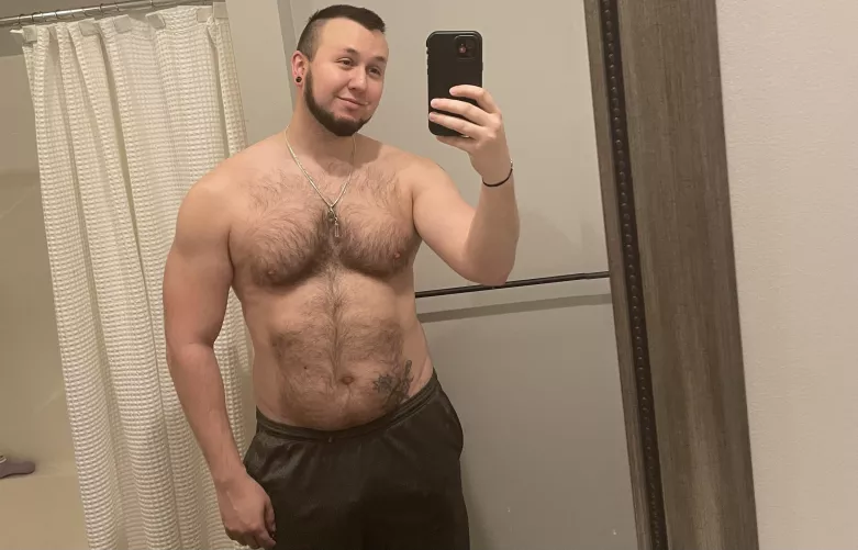 It’s okay to get down about your body. But don’t stay down for long! 😊 if my love handles and belly offend u then don’t look my way 😋