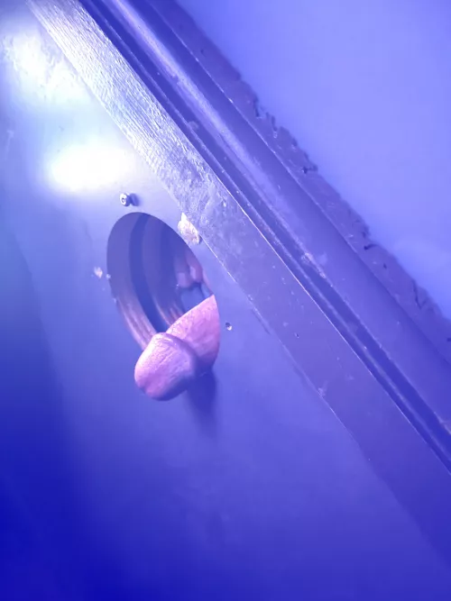 It’s really happening. I can’t believe I’m here. But I am. Omfg.