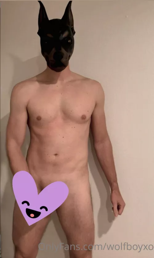 It’s Saturday! ☀️ Who wants to join me in the park? 🐺🌳