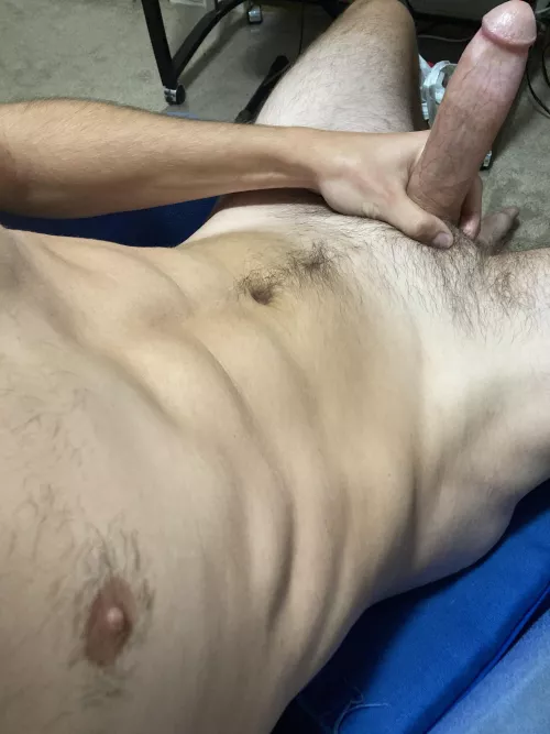 It’s straight. It’s long. It’s smooth. It’s thick. Can you ask for more? 1-10?