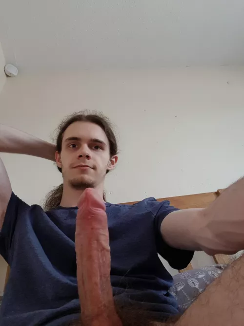 it's too hard to resist me, so give in. I know you want to 😜