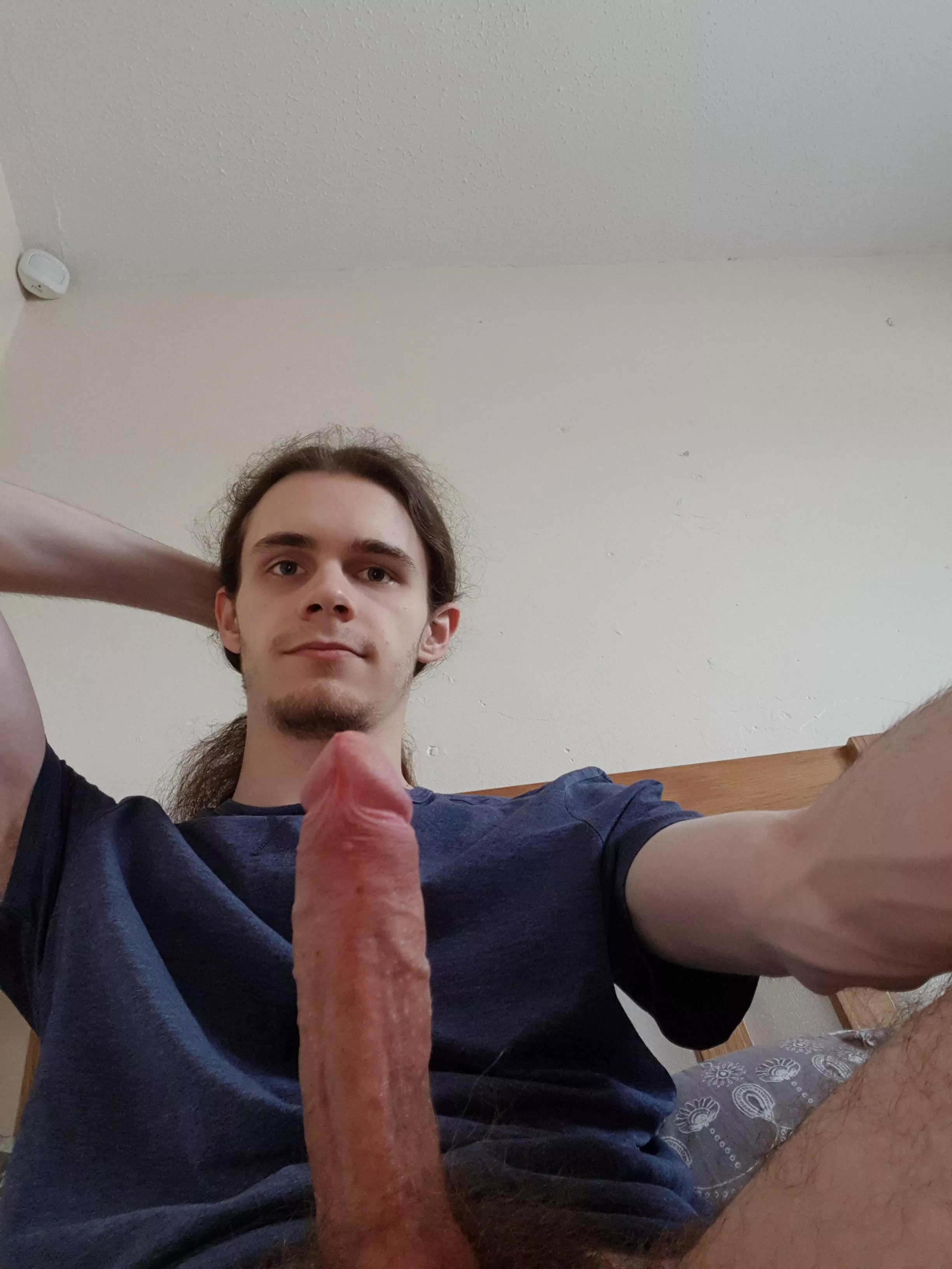 it's too hard to resist me, so give in. I know you want to 😜