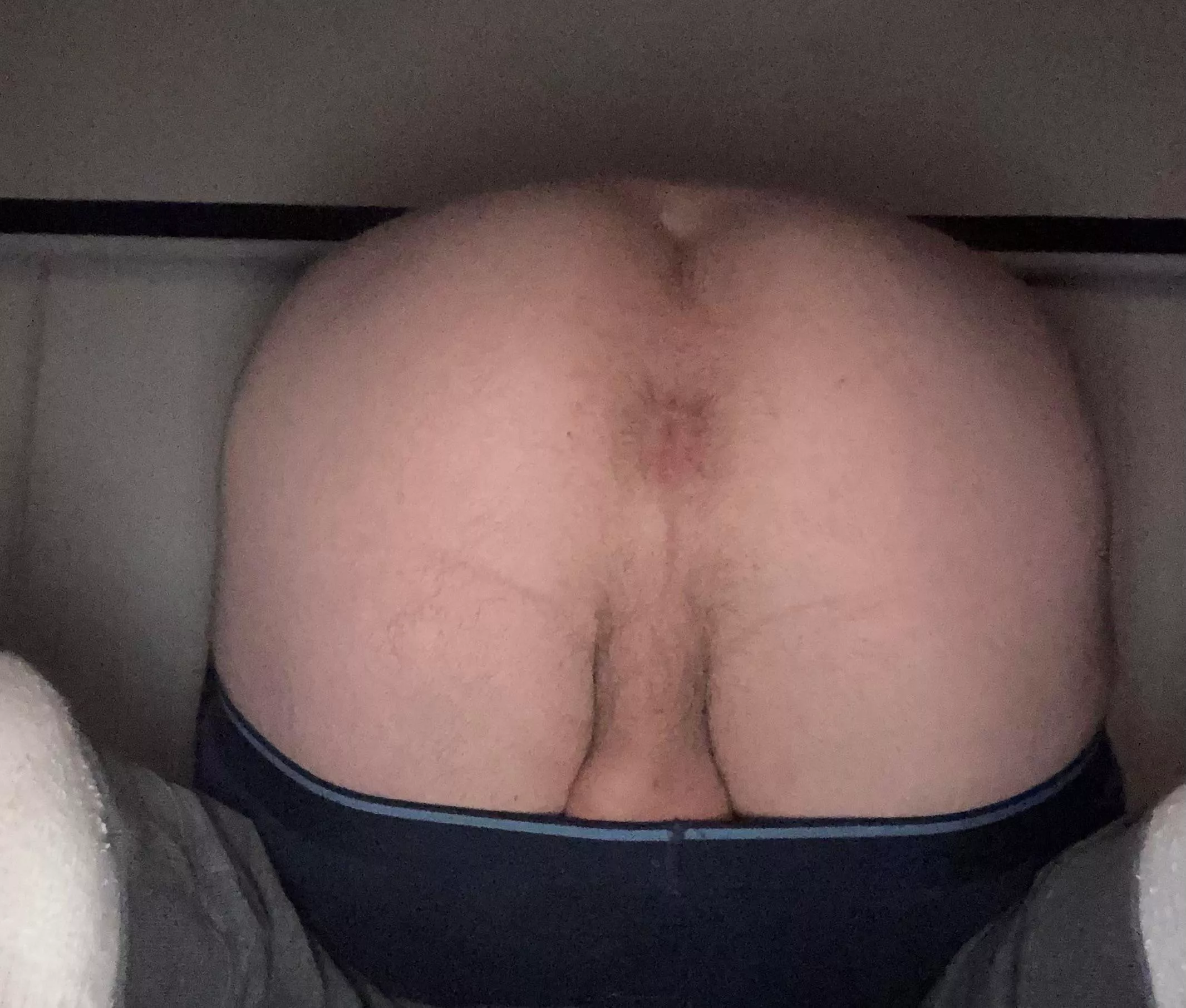 it’s winking at you💋