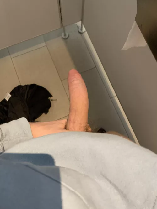 Jerking it at the gym