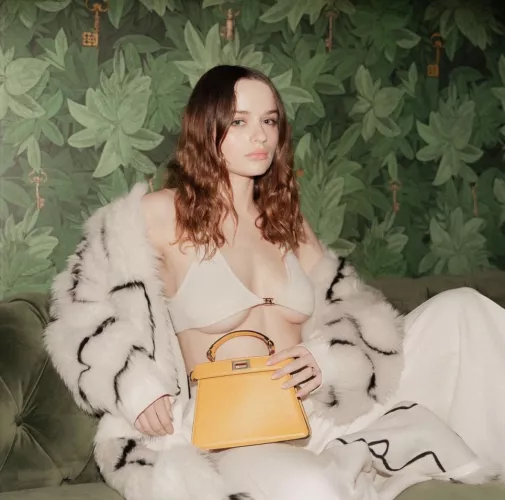 Joey King's underboobs