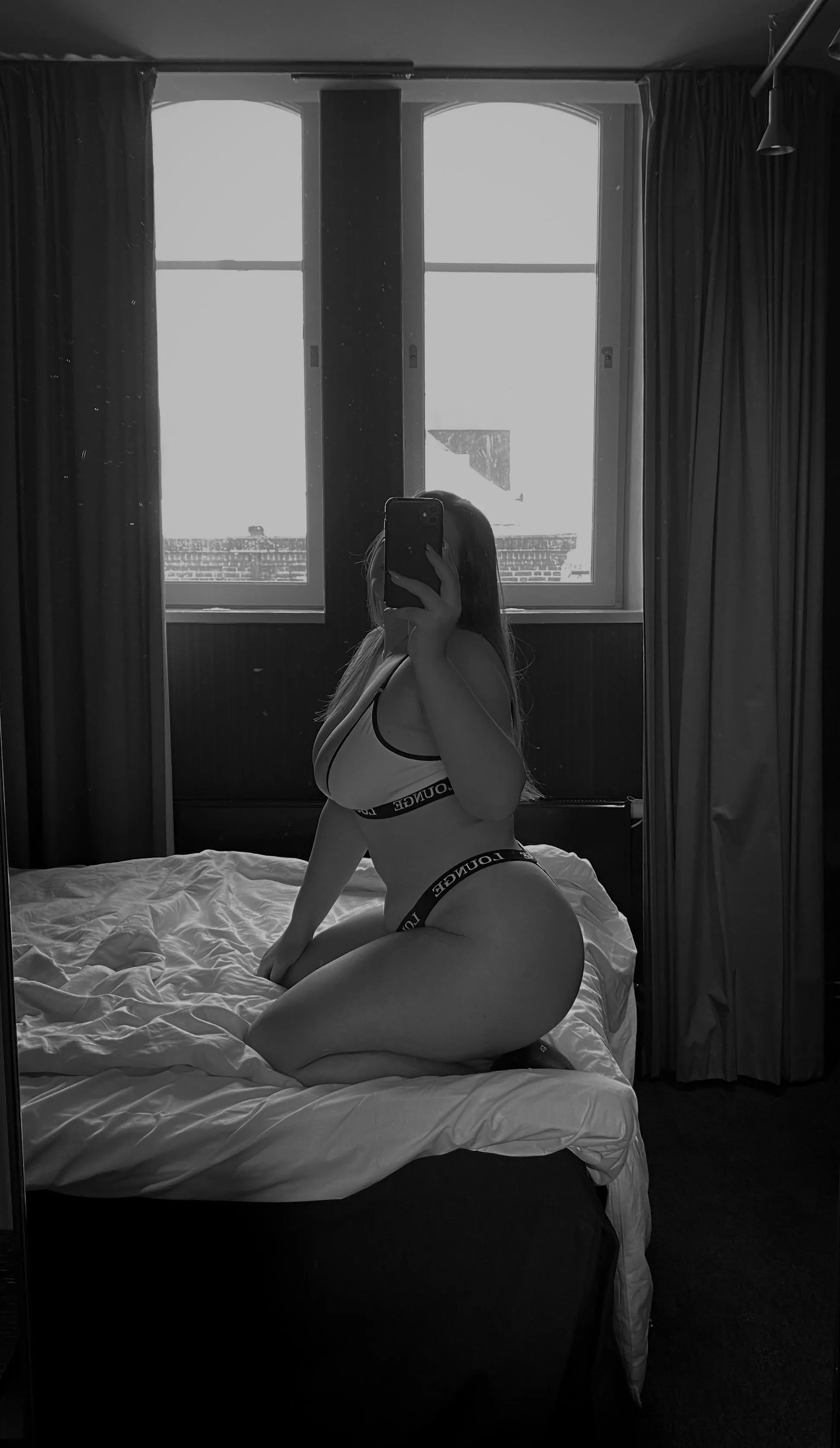 Join me at the hotel🤫