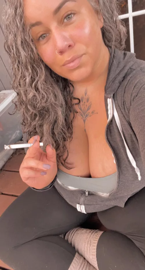 Join me? 🥰🚬