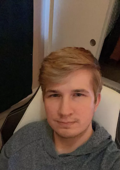 Just a bored gaymer 🥺 25 | M