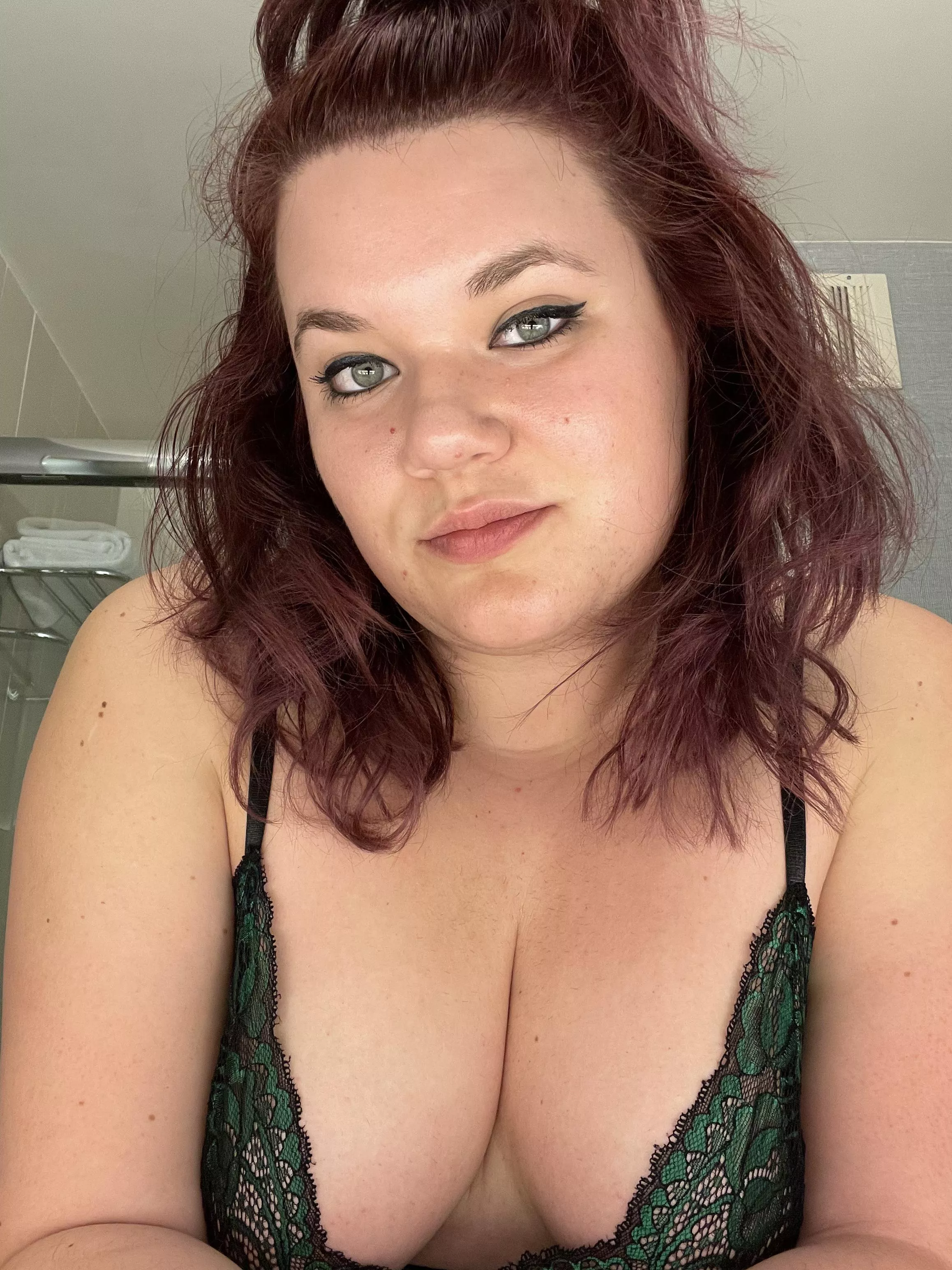 Just a small bit of cleavage with my selfie today since it’s titty Tuesday 🥰