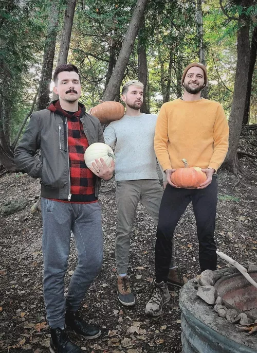 Just a thruple of boys.