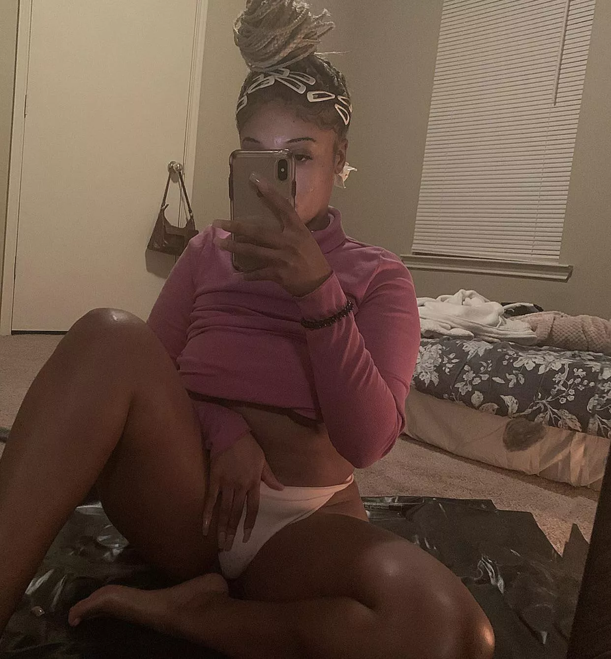 just doing mommy duties today and lounging around in my cheap n***** panties 🥰 KIK// FineAssSub just doing mommy duties today and lounging around in my cheap n***** panties 🥰 KIK// FineAssSub