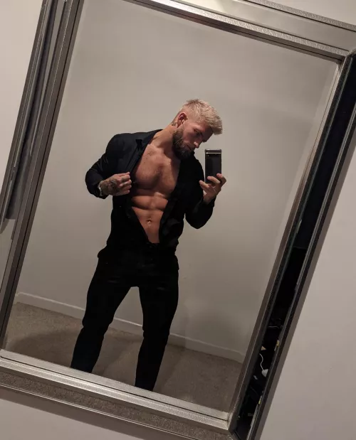 Just finished work. Who's ready for a good fucking?