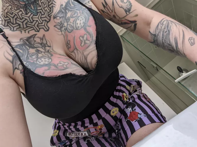 Just getting some cleaning done today 😌