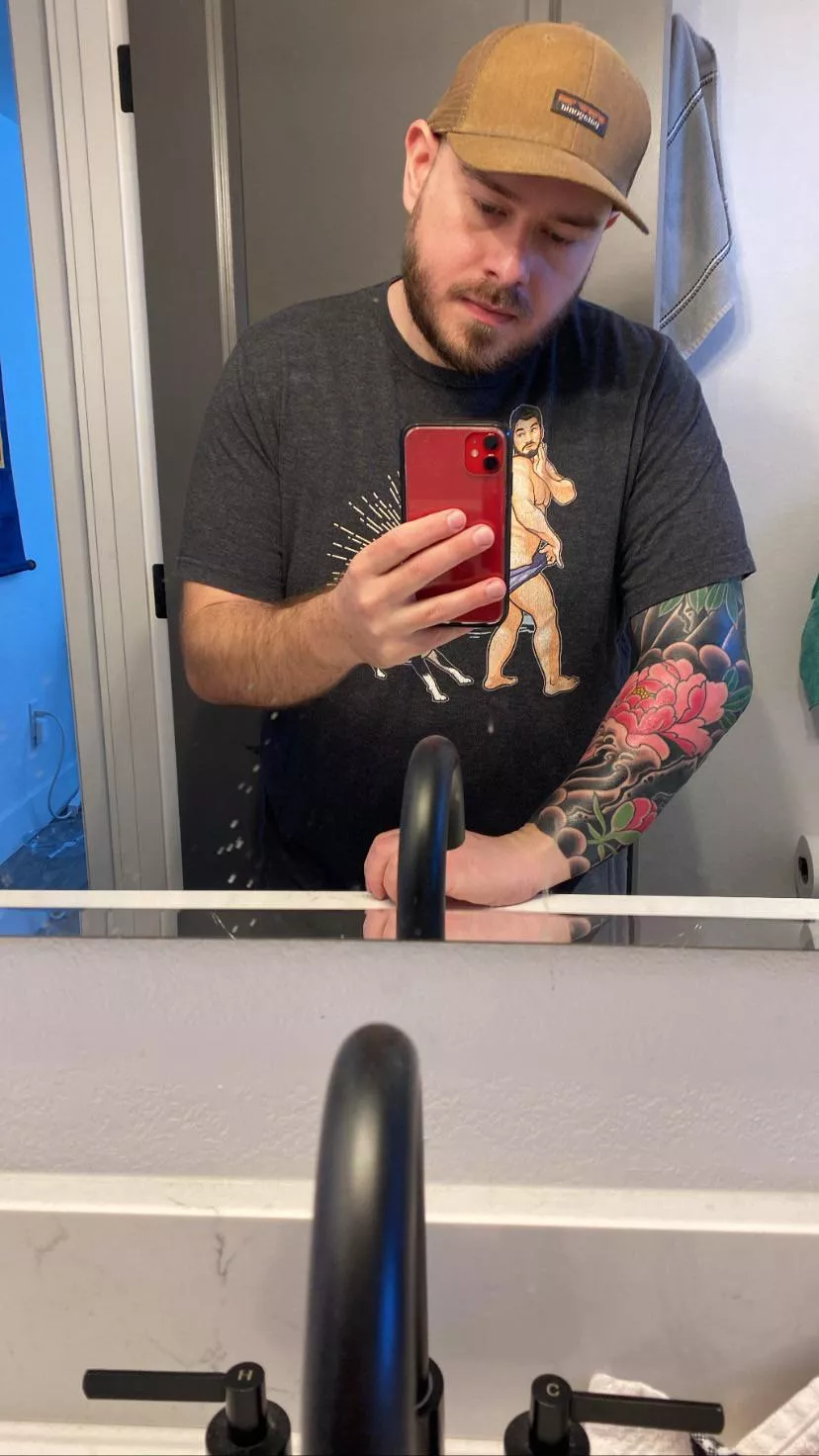 Just got my forearm done. I now have a full sleeve of my favorite flower: peonies 🥰