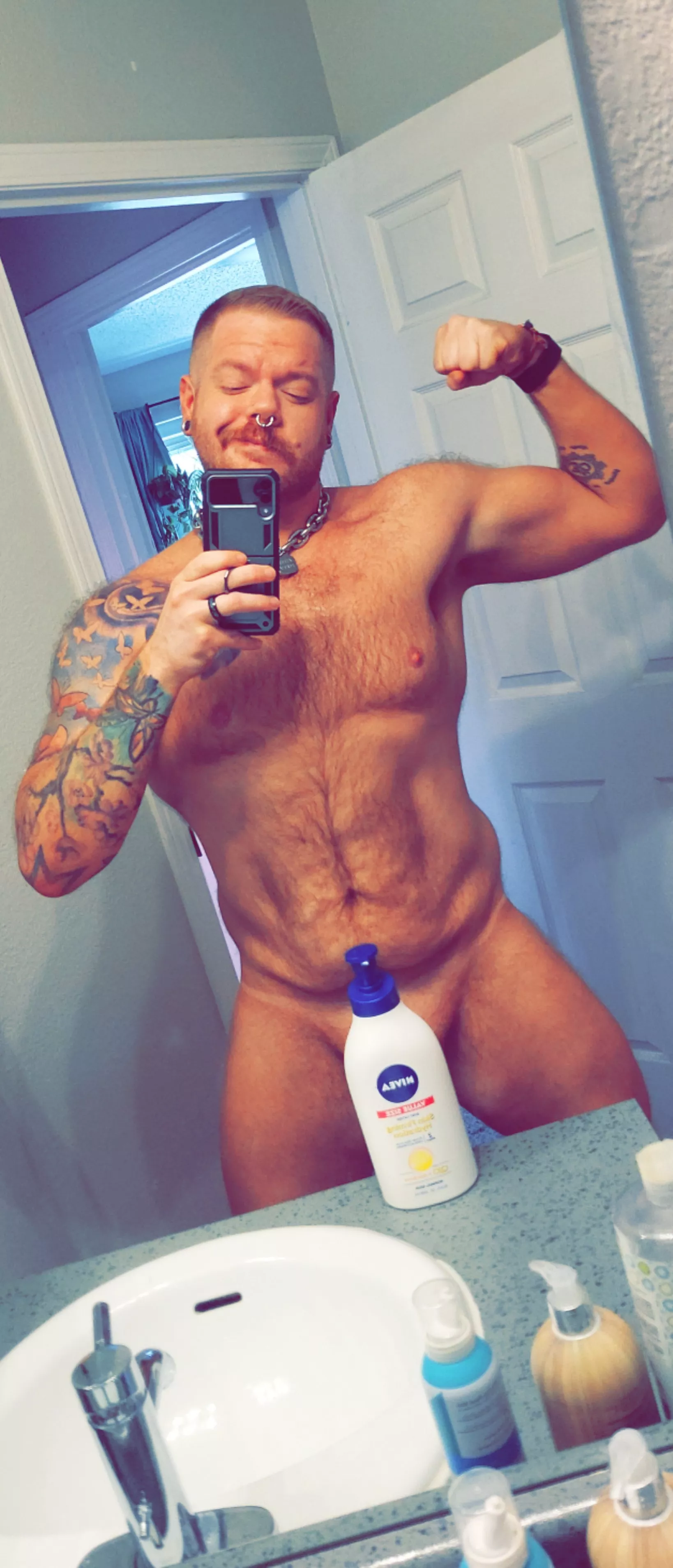 Just had to tease you all a little bit... But I hope you liked it!