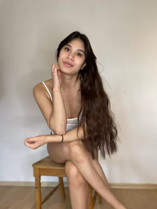 Just sitting here and watching you👀💕