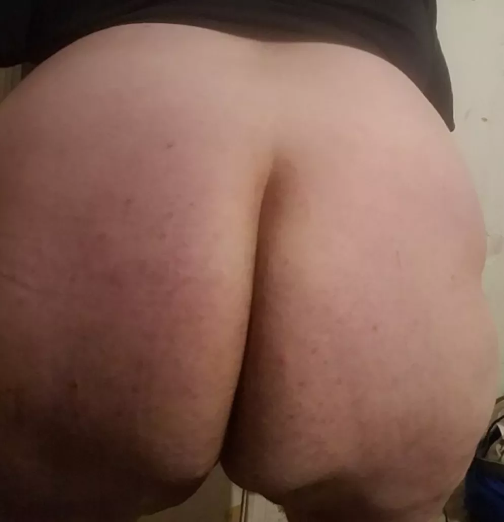 just some chub ass