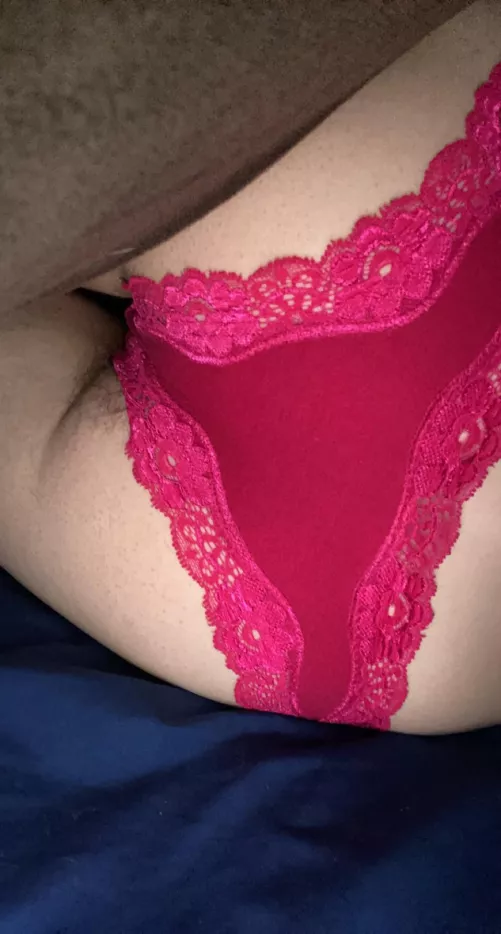 Just stole some panties. First time I wear proper panties, going to sleep in them to see how I like them